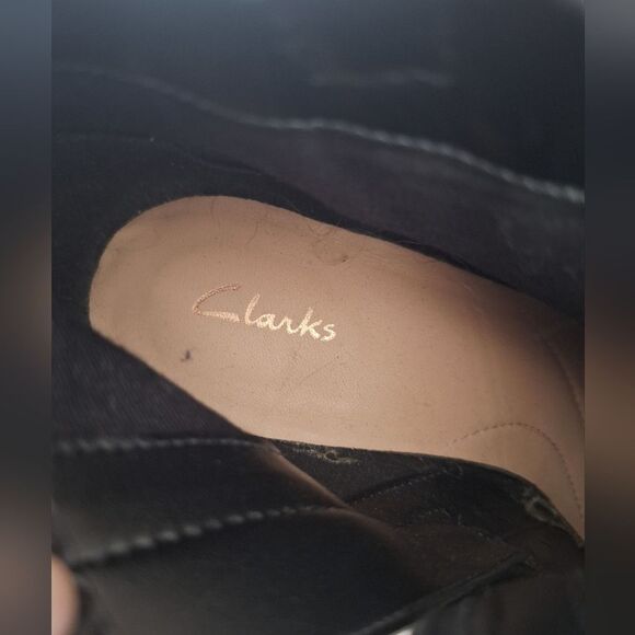 Clarks Black Leather Zip Comfort Ankle Boots Womens Size 8.5 M - Picture 5 of 8